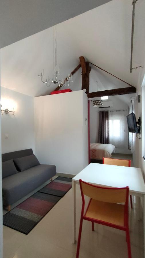 Apartamento Domaine Ravy-Magnolia Saint-Symphorien-sur-Saone Exterior foto